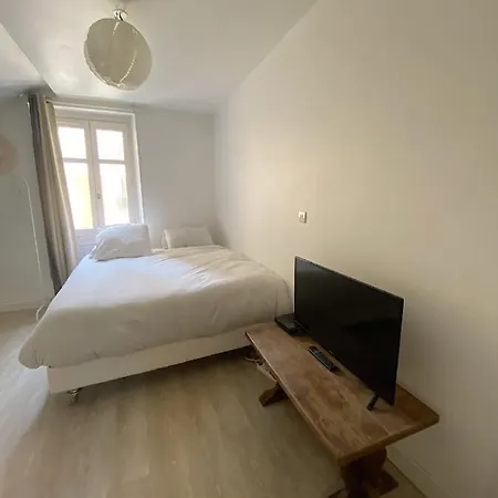 Hyper Centre Et Pres De La 1er Etage *